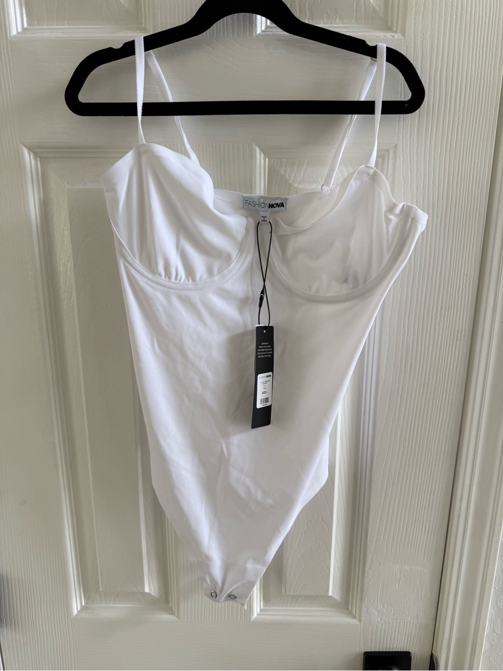 Fashion Nova White Bustier-Style Bodysuit with Underwire Cups
